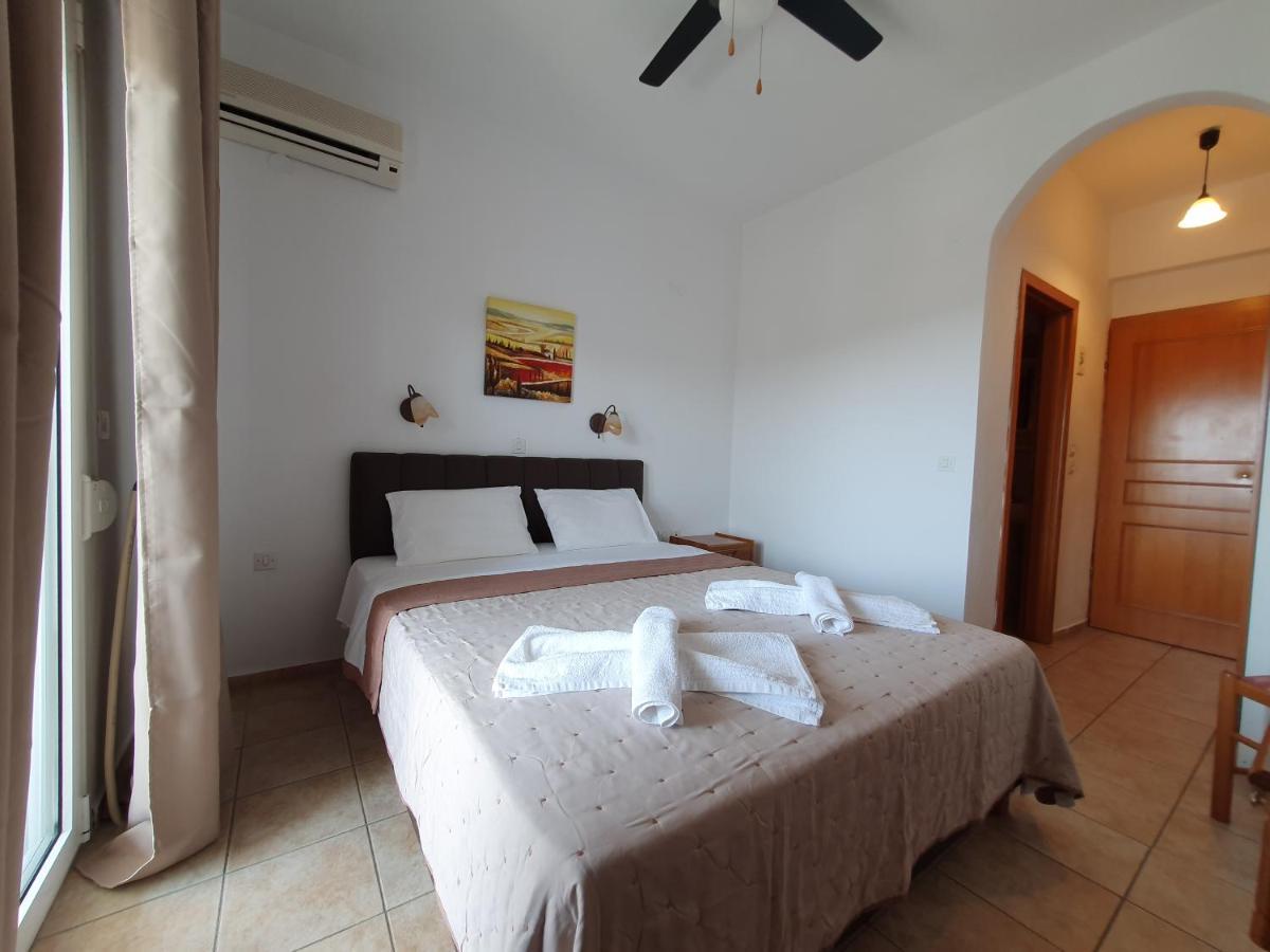 Hotel Pefko Neos Marmaras Zewnętrze zdjęcie