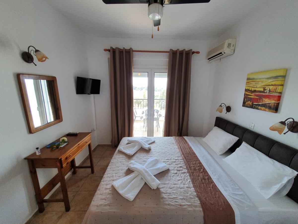 Hotel Pefko Neos Marmaras Zewnętrze zdjęcie